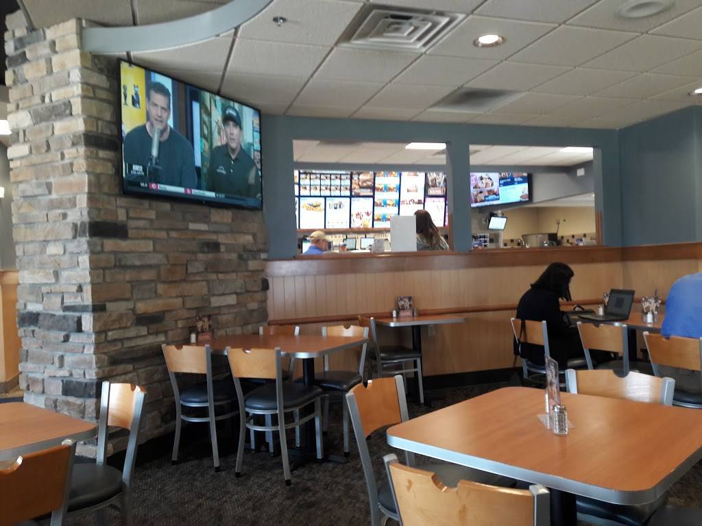 Culvers | restaurant | 645 Midland Rd, Janesville, WI 53546, USA | 6085543712 OR +1 608-554-3712