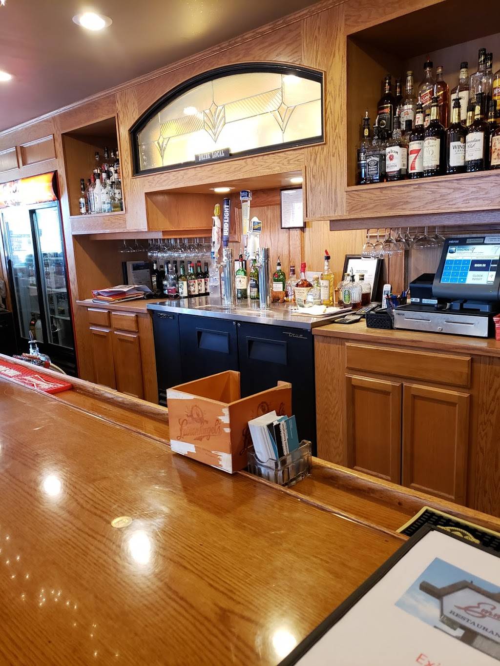 Emma Jeans Restaurant & Lounge | restaurant | 2117 Antique City Dr, Walnut, IA 51577, USA | 7127842500 OR +1 712-784-2500