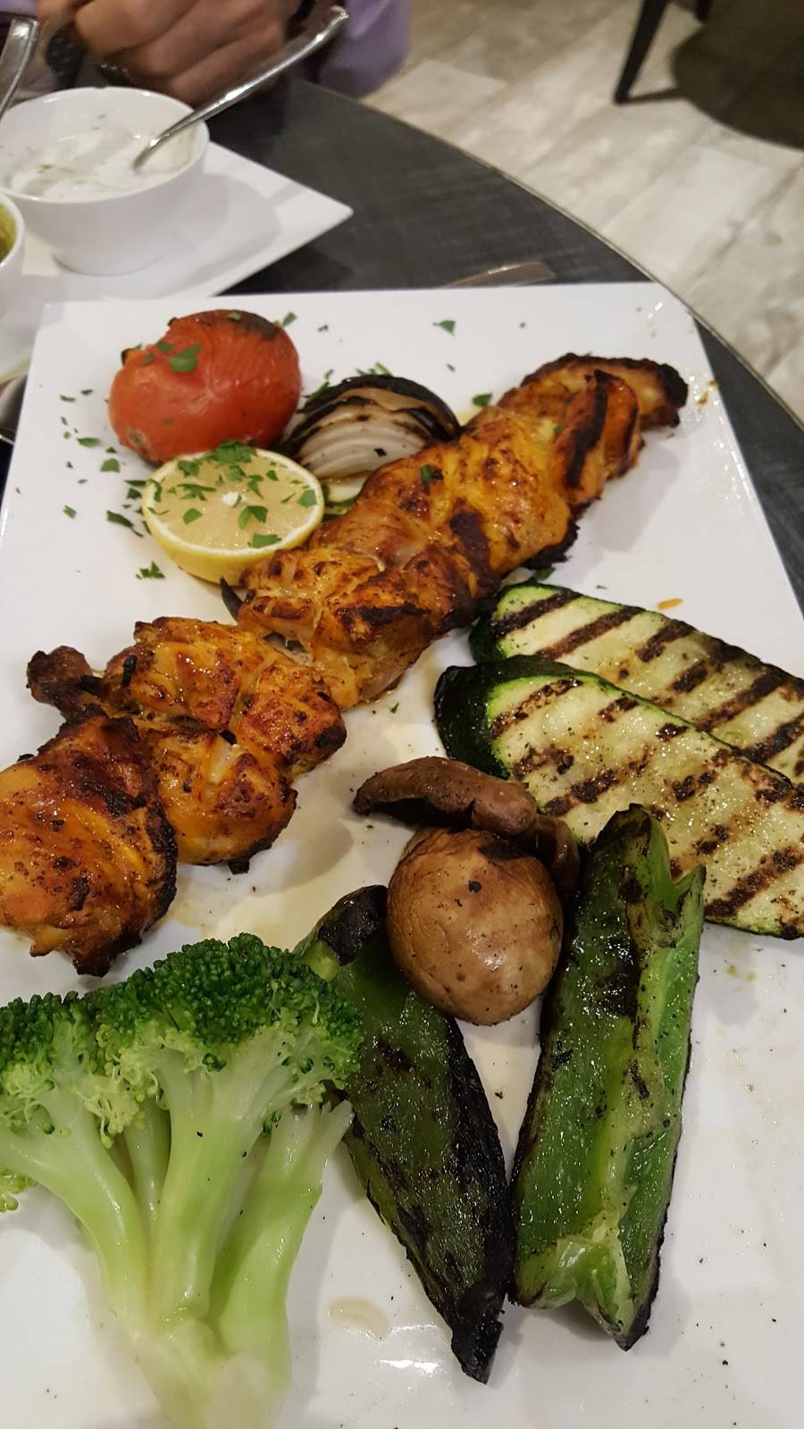 Ravagh Persian Grill | restaurant | 210 Mineola Ave, Roslyn Heights, NY 11577, USA | 5164847100 OR +1 516-484-7100