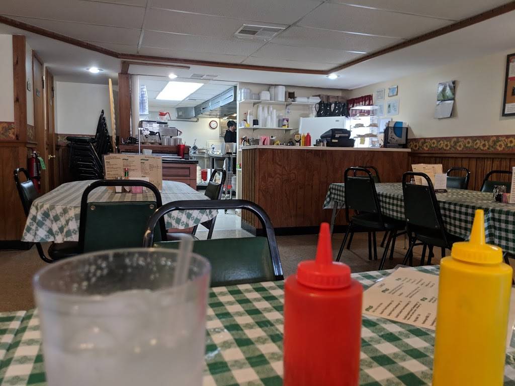 Findlay Diner | restaurant | 205 E South 1st St, Findlay, IL 62534, USA | 2172593484 OR +1 217-259-3484