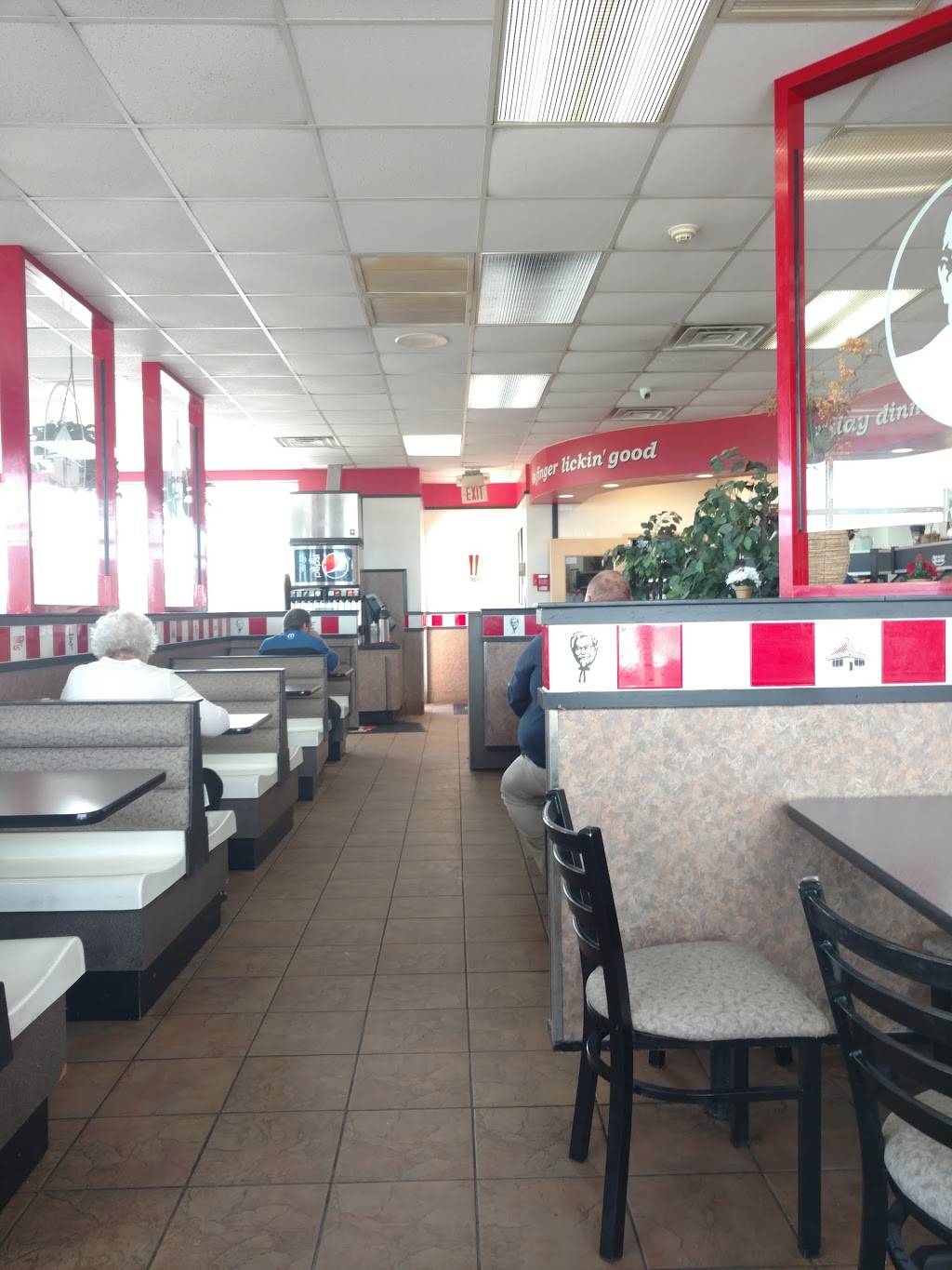 KFC | restaurant | 100 May Blvd, Danville, KY 40422, USA | 8599369212 OR +1 859-936-9212