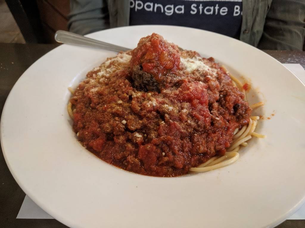 Queens Coach Family Restaurant | restaurant | 2845 St Paul Ave, Niagara Falls, ON L2J 2L3, Canada | 9053748921 OR +1 905-374-8921