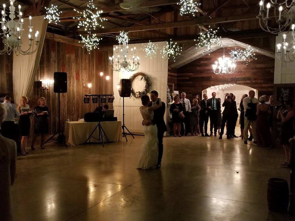 Emerson Creek Pottery & Tearoom | restaurant | 5126 Stephens Rd, Oswego, IL 60543, USA | 6305547100 OR +1 630-554-7100