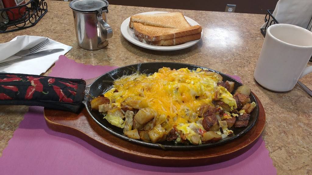 Country Cafe | restaurant | 229 Mt Cobb Hwy, Lake Ariel, PA 18436, USA | 5705030447 OR +1 570-503-0447