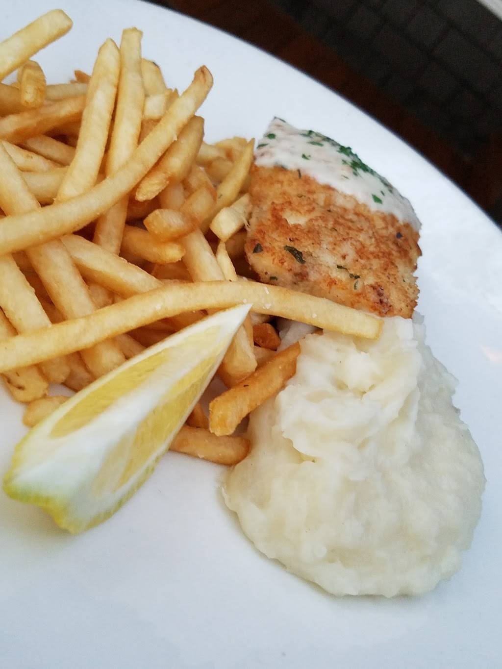 Brigantine | restaurant | 2725 Shelter Island Dr, San Diego, CA 92106, USA | 6192242871 OR +1 619-224-2871