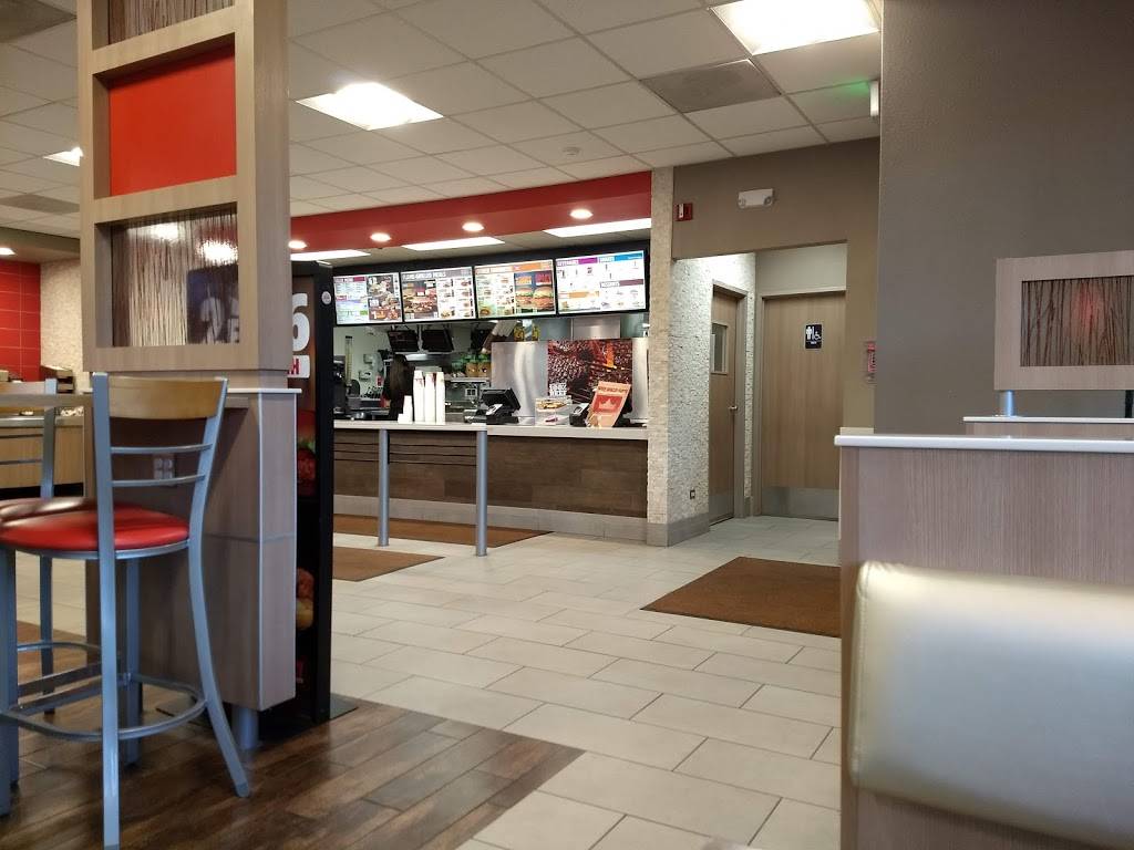 Burger King | restaurant | 15 Hurd Ln, Avon, CO 81620, USA | 9709491292 OR +1 970-949-1292