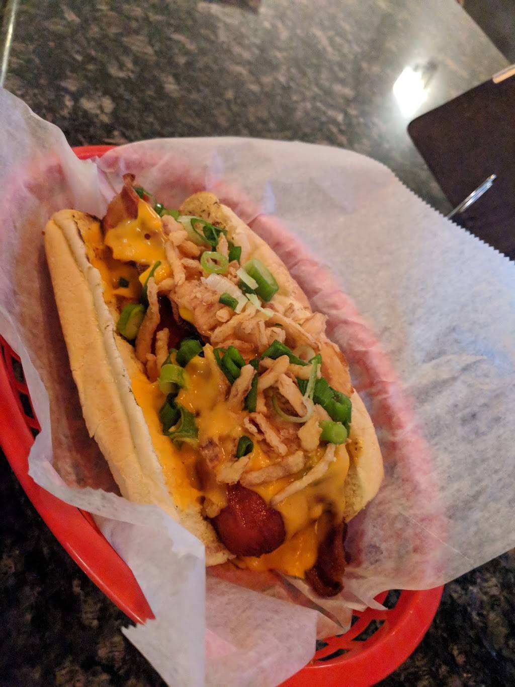 Ritcey East | restaurant | 208 Waverley Ave, Watertown, MA 02472, USA | 6177440122 OR +1 617-744-0122