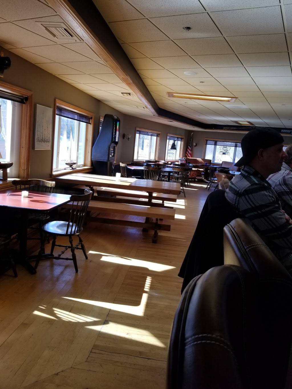 The Rock Bar | restaurant | 1130, N1530 Powers Lake Rd, Genoa City, WI 53128, USA | 2623252100 OR +1 262-325-2100