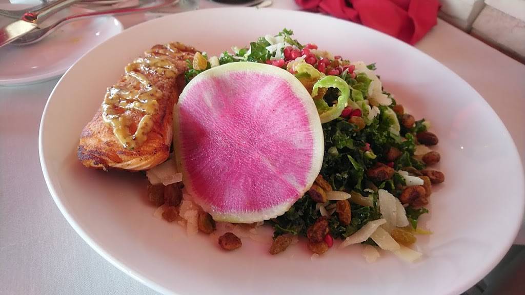 Market Grille | restaurant | 110 Buckland Hills Dr, Manchester, CT 06042, USA | 8606441011 OR +1 860-644-1011