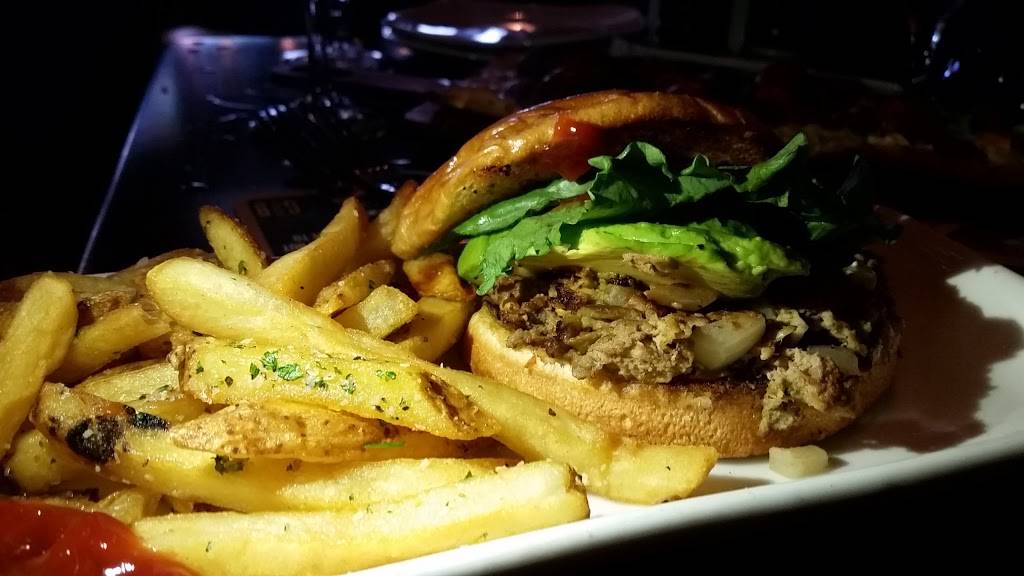 Gordon Biersch Brewery Restaurant | restaurant | 4561 Virginia Beach Blvd, Virginia Beach, VA 23462, USA | 7574902739 OR +1 757-490-2739