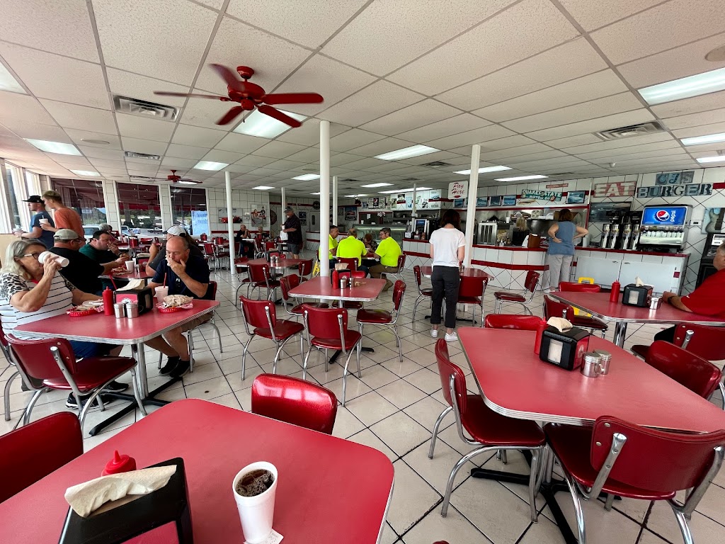 CJs Butcher Boy Burgers | restaurant | 2803 N Arkansas Ave, Russellville, AR 72802, USA | 4799682300 OR +1 479-968-2300