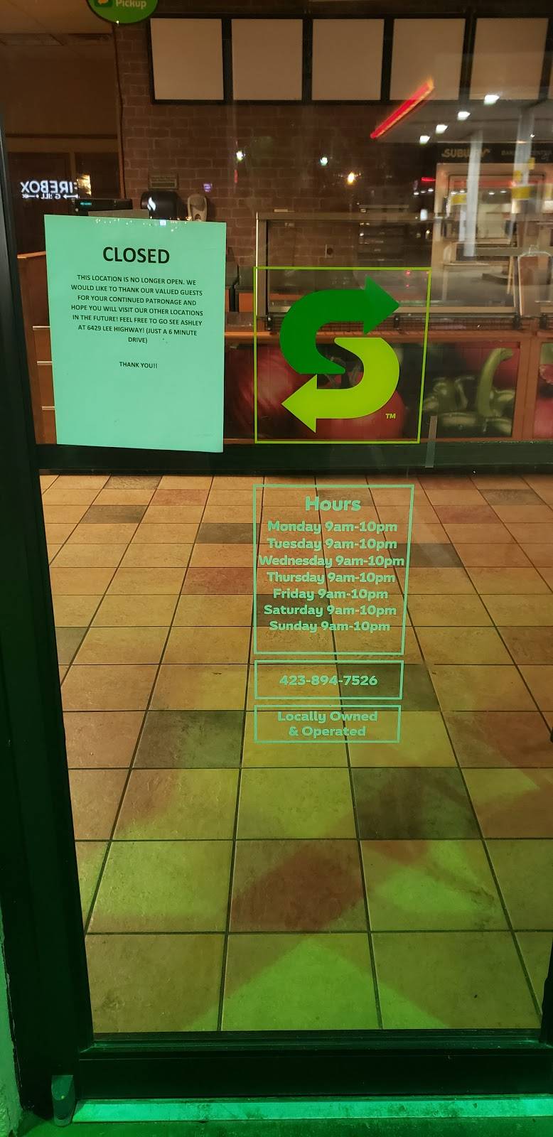 Subway | restaurant | 7022 Shallowford Rd, Chattanooga, TN 37421, USA | 4238947526 OR +1 423-894-7526