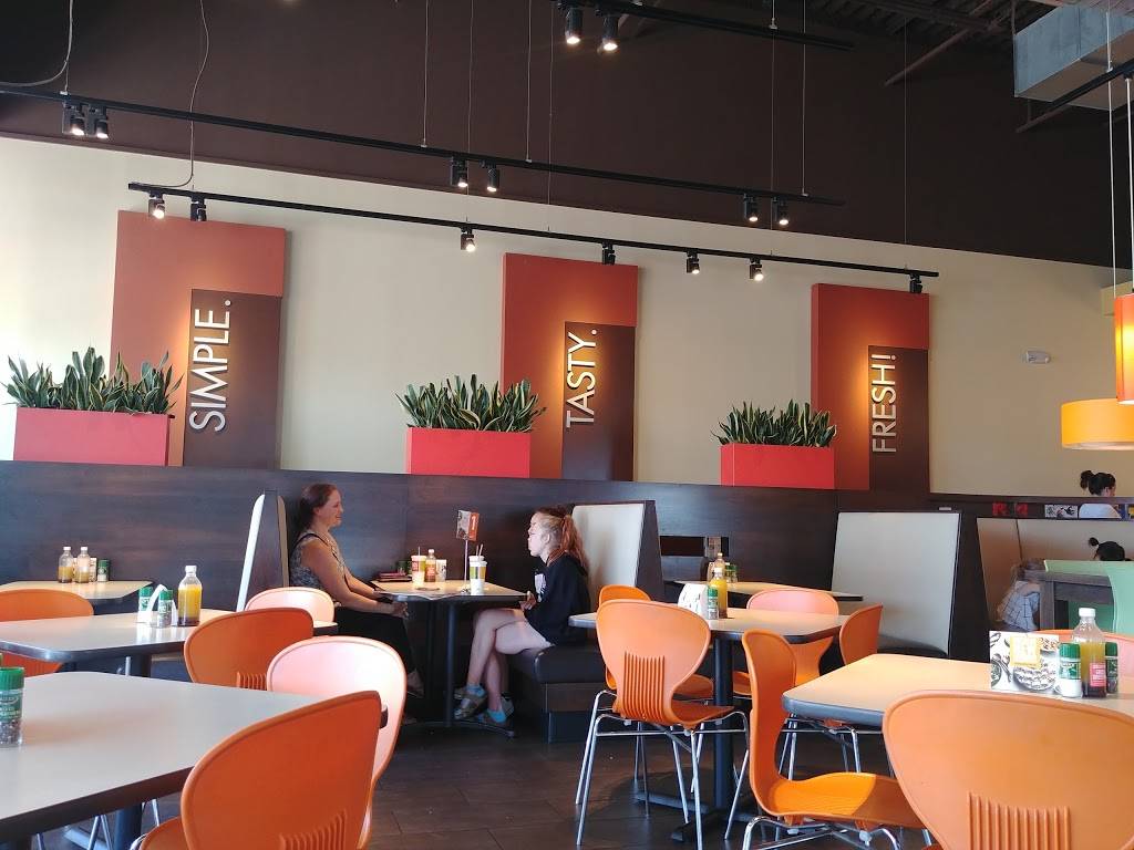 Zoës Kitchen | restaurant | 905 E W Whitestone Blvd Suite H, Cedar Park, TX 78613, USA | 5122593500 OR +1 512-259-3500