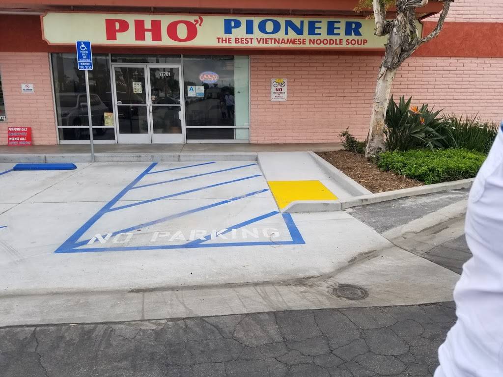 Pho Pioneer Restaurant | restaurant | 17701 Pioneer Blvd, Artesia, CA 90701, USA | 5628099250 OR +1 562-809-9250
