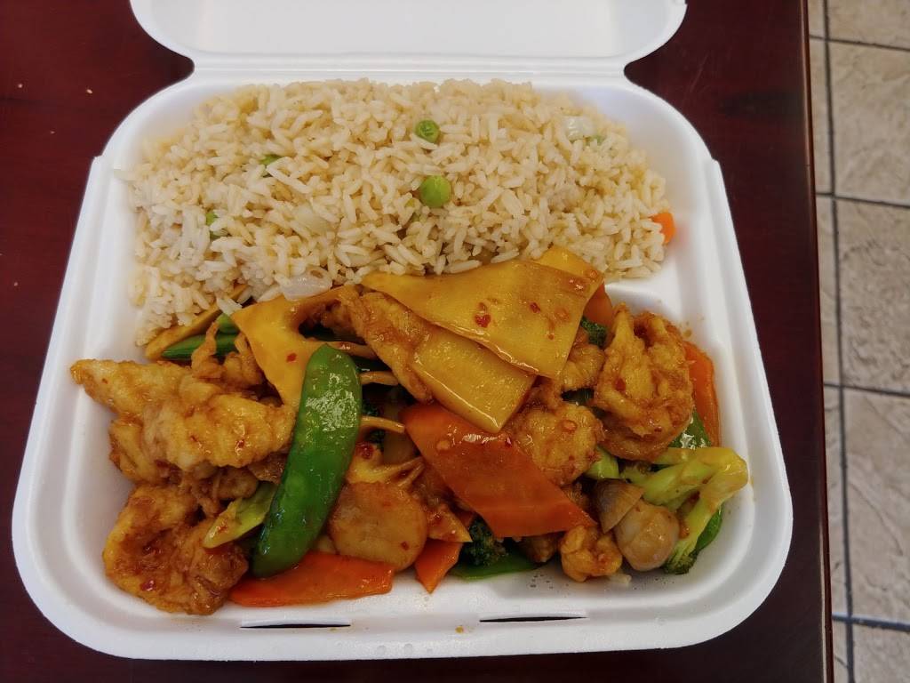 Panda Cafe | restaurant | 11725 Lee Hwy, Fairfax, VA 22030, USA | 7032772896 OR +1 703-277-2896