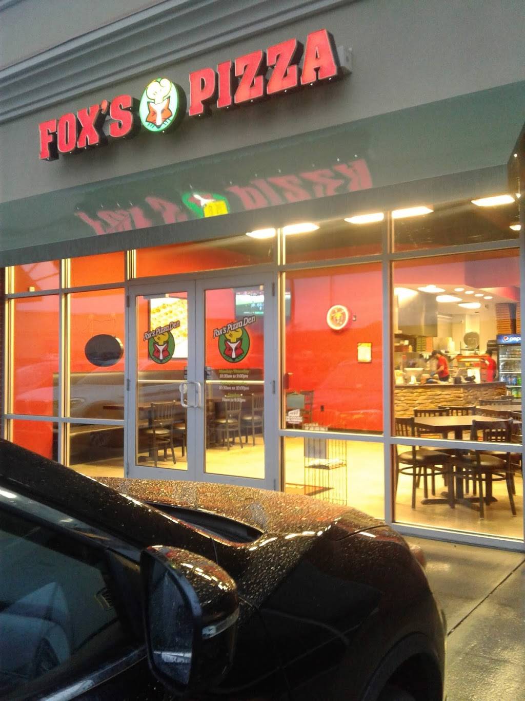 Foxs Pizza Den Cheat Lake | restaurant | 200 Fort Pierpont Dr, Morgantown, WV 26508, USA | 3047772173 OR +1 304-777-2173