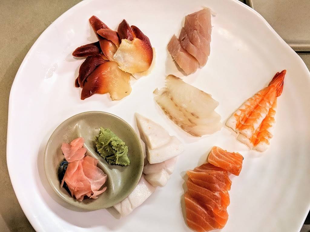 Yummyaki Japanese Restaurant | restaurant | 55 Northfield Dr E, Waterloo, ON N2K 3T6, Canada | 5198889006 OR +1 519-888-9006