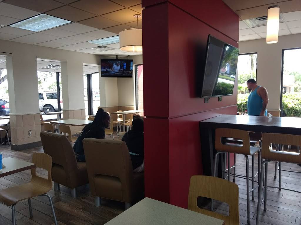 Wendys | restaurant | 15300 McGregor Blvd, Fort Myers, FL 33908, USA | 2394826999 OR +1 239-482-6999
