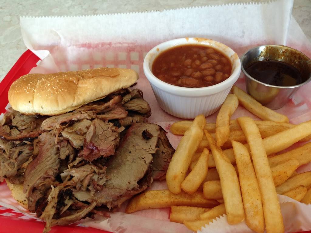 Kavanaughs Hilltop Bar & Grill | restaurant | 1228 30th St, Rock Island, IL 61201, USA | 3097869055 OR +1 309-786-9055