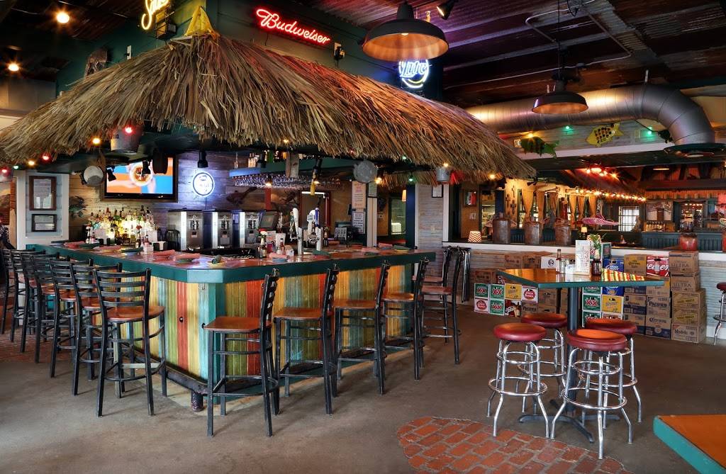 Lupe Tortilla | restaurant | 15801 Southwest Fwy, Sugar Land, TX 77478, USA | 2812657500 OR +1 281-265-7500