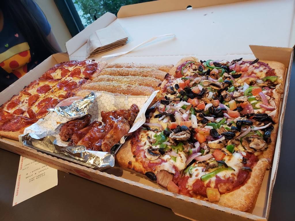 Pizza Hut | restaurant | 4350 S Pulaski Rd, Chicago, IL 60632, USA | 7737672969 OR +1 773-767-2969