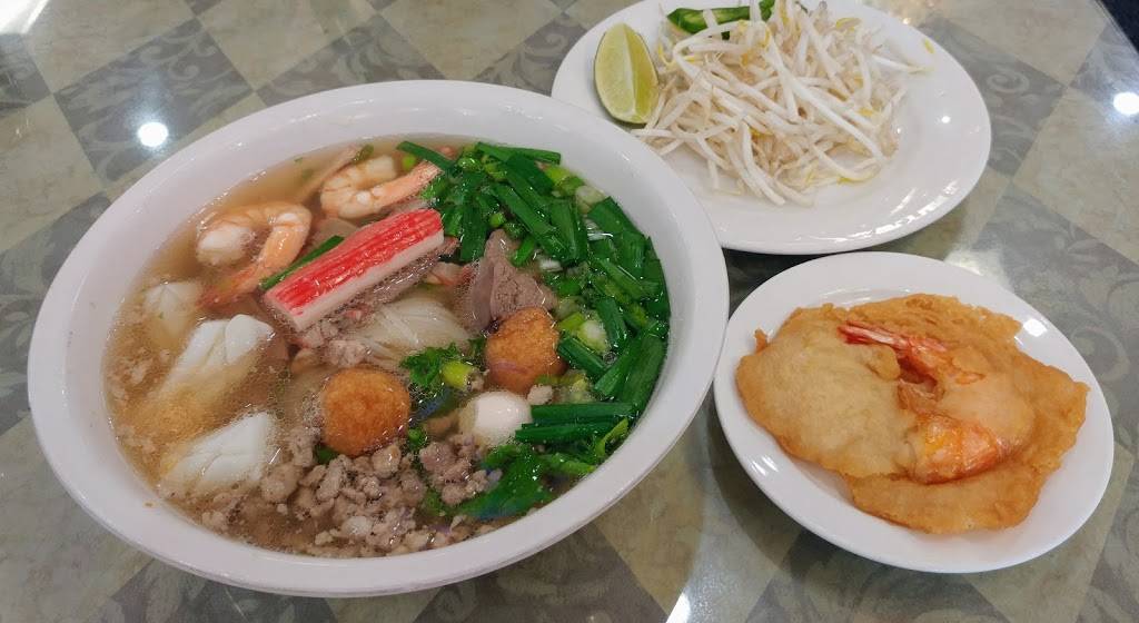 Hu Tieu Mi La Cay Cho Lon - | restaurant | 6793 Wilson Blvd, Falls Church, VA 22044, USA | 7035311420 OR +1 703-531-1420