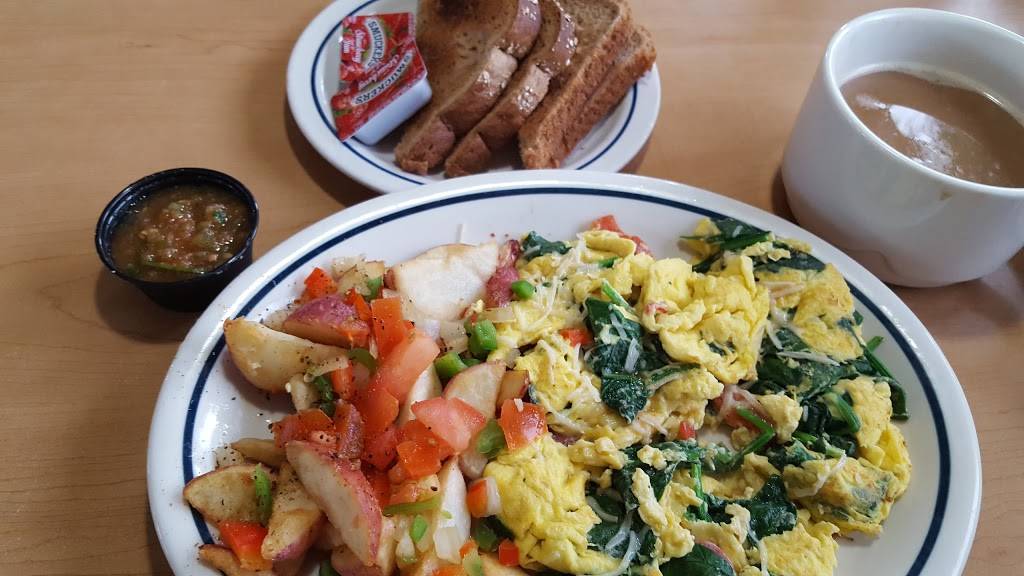 Country Family Cafe | cafe | 1738 S Euclid St, Anaheim, CA 92802, USA | 7149565341 OR +1 714-956-5341