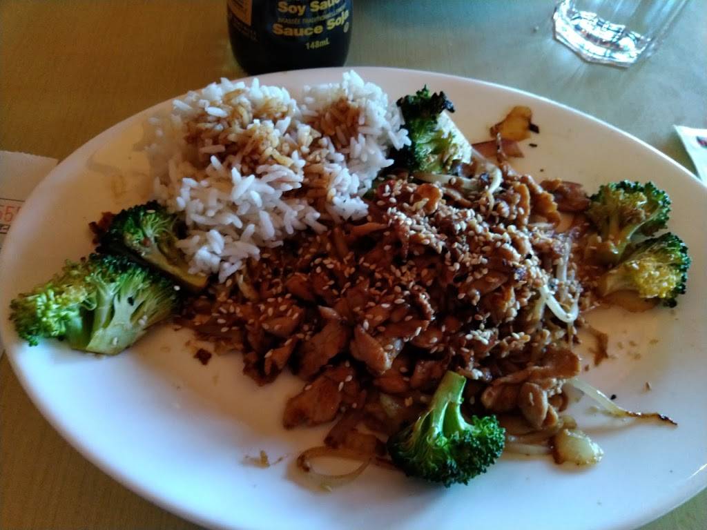 Mongolian Village Grill East | restaurant | 1980 Ogilvie Rd, Gloucester, ON K1J 9L3, Canada | 6137467287 OR +1 613-746-7287