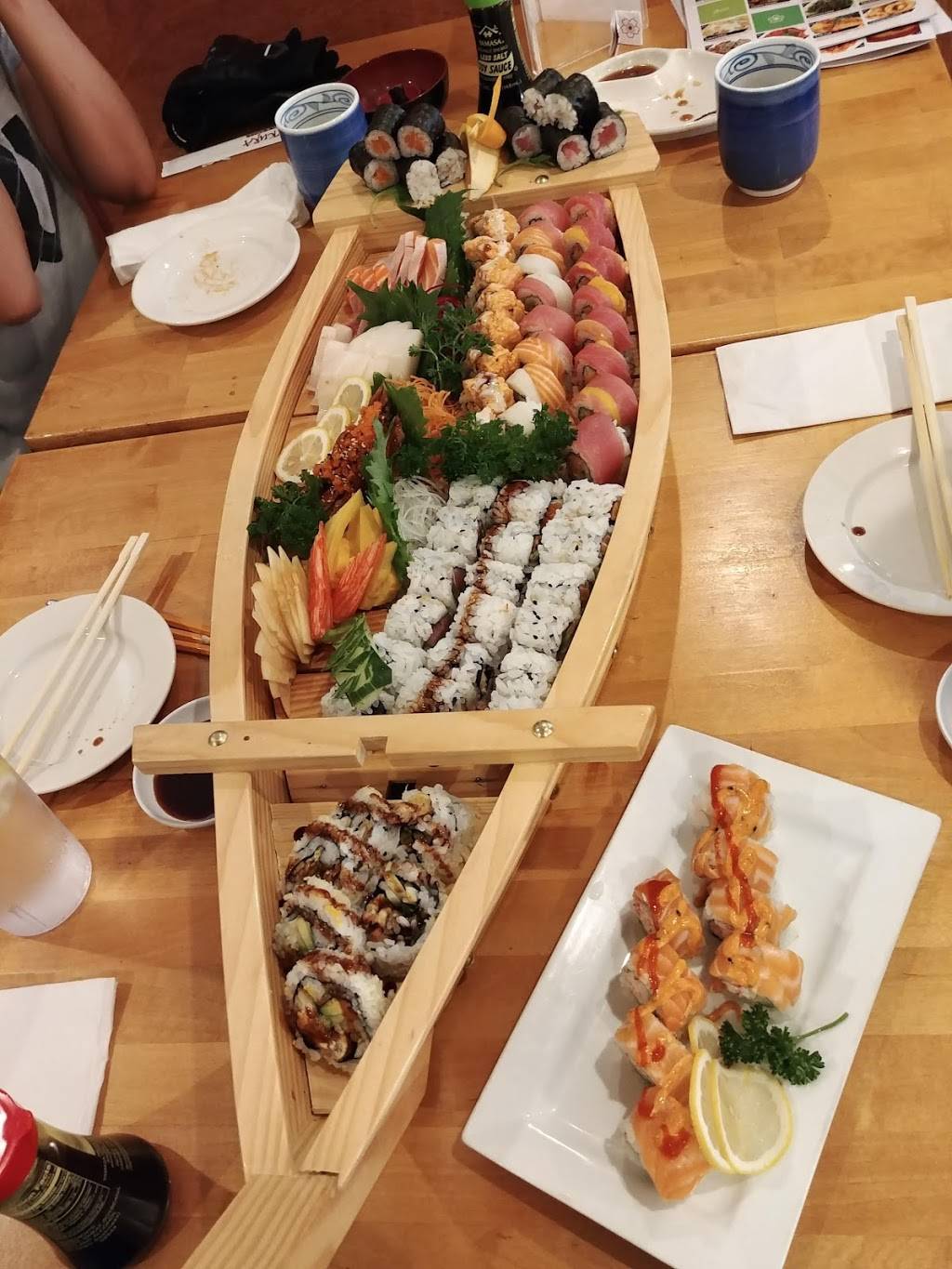 Sakura Sushi Japanese Restaurant - All you can eat | restaurant | 175 W Golf Rd, Schaumburg, IL 60195, USA | 8472522505 OR +1 847-252-2505