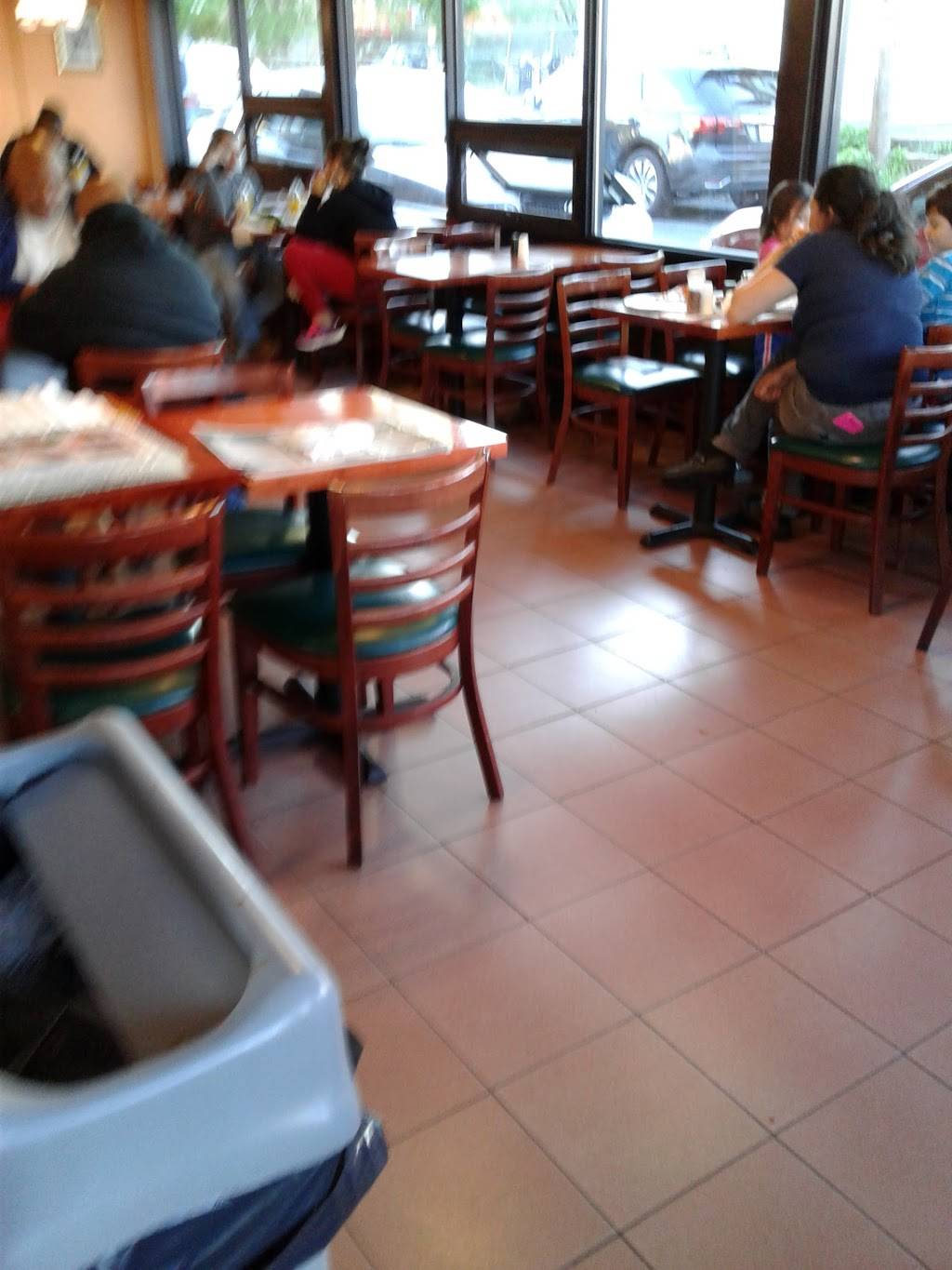 Brunos Pizzeria | restaurant | 500 Morris Ave, Elizabeth, NJ 07208, USA | 9083543533 OR +1 908-354-3533