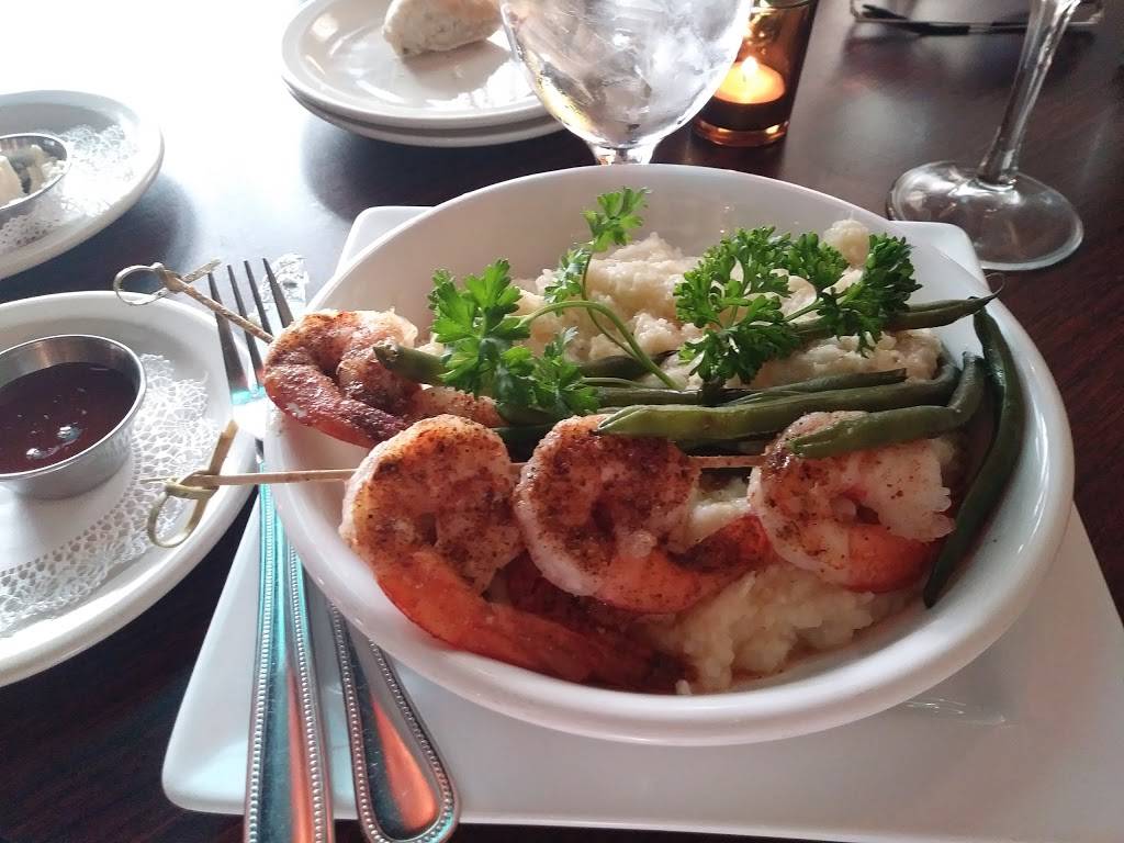 ABravo Bistro & Wine Bar | restaurant | 2069 Central Ct # 77, Green Bay, WI 54311, USA | 9204327286 OR +1 920-432-7286