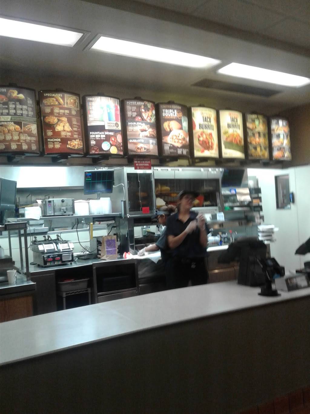 Taco Bell | meal takeaway | 1404 Soquel Ave, Santa Cruz, CA 95062, USA | 8313160031 OR +1 831-316-0031