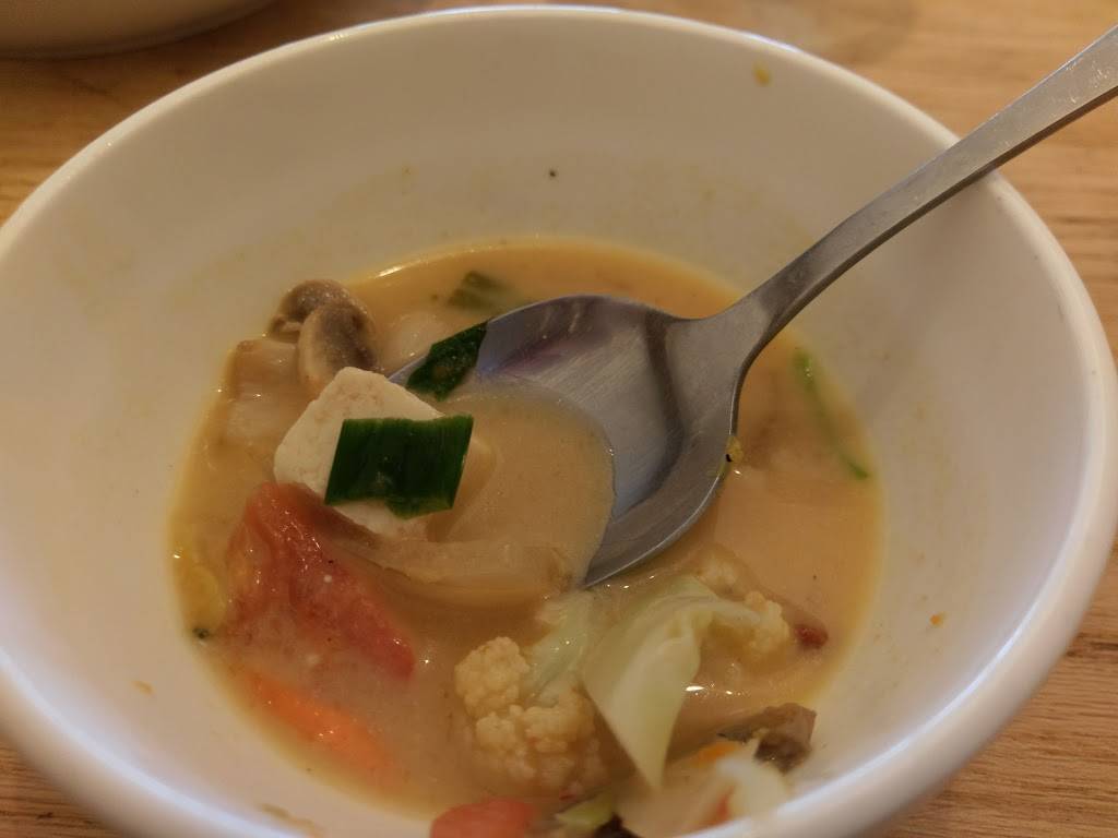 May Kaidee NYC | restaurant | 215 E Broadway, New York, NY 10002, USA | 2124481200 OR +1 212-448-1200