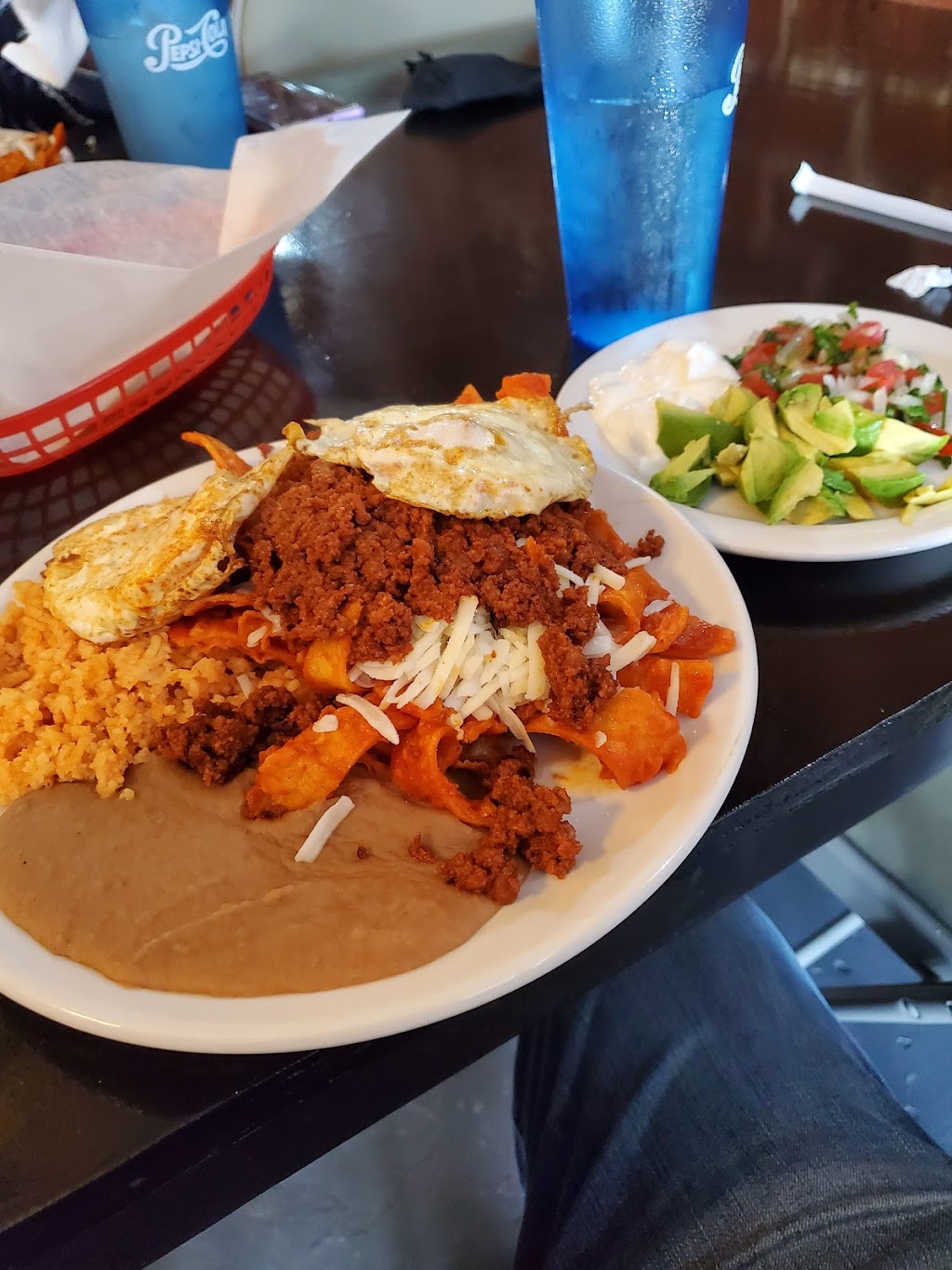 El Pueblito Mexican Restaurant & Buffet | restaurant | 112 E 2nd St, Beardstown, IL 62618, USA | 2179094538 OR +1 217-909-4538