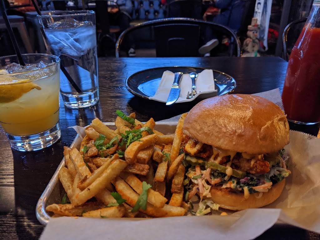 Over/Under Public House | restaurant | 310 N San Fernando Blvd, Burbank, CA 91502, USA | 8182379186 OR +1 818-237-9186