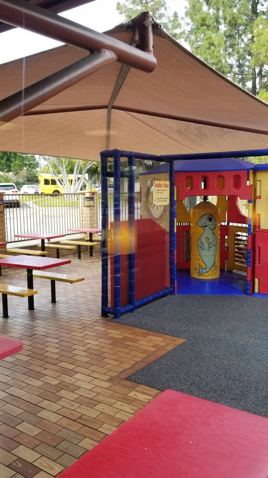 McDonalds | cafe | 26902 Trabuco Rd, Mission Viejo, CA 92691, USA | 9498550336 OR +1 949-855-0336