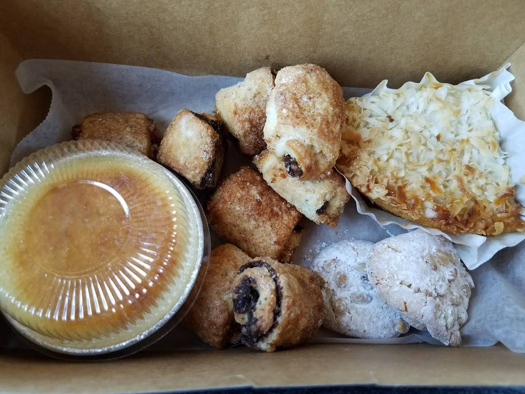 Moreno Bakery | bakery | 737 W Brandon Blvd, Brandon, FL 33511, USA | 8136890320 OR +1 813-689-0320