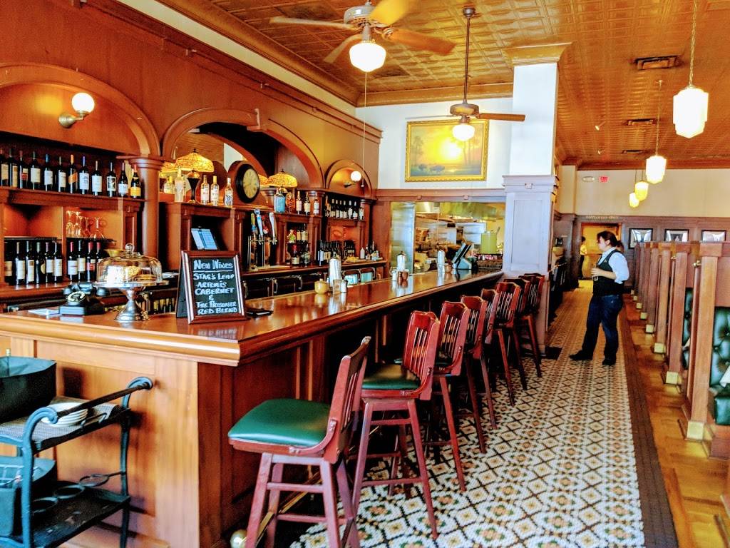 Teds Montana Grill | restaurant | 1615 Cumberland Mall, Atlanta, GA 30339, USA | 7708630041 OR +1 770-863-0041