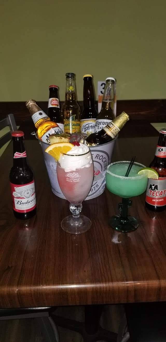 Taqueria La Pinata | restaurant | 6121 N Clinton St, Fort Wayne, IN 46825, USA | 2604838213 OR +1 260-483-8213