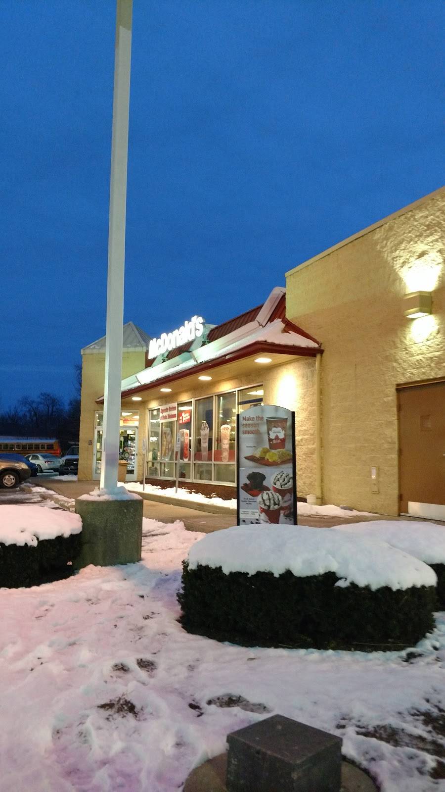 McDonalds | cafe | 2551 Emerson Avenue, Indianapolis, IN 46218, USA | 3175411364 OR +1 317-541-1364