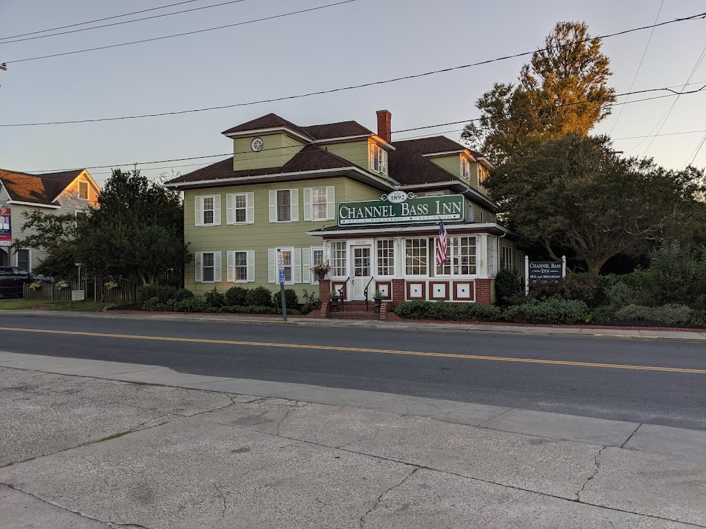 Channel Bass Inn Bed & Breakfast - Restaurant | restaurant | 6228 Church St, Chincoteague, VA 23336, USA | 7573366148 OR +1 757-336-6148