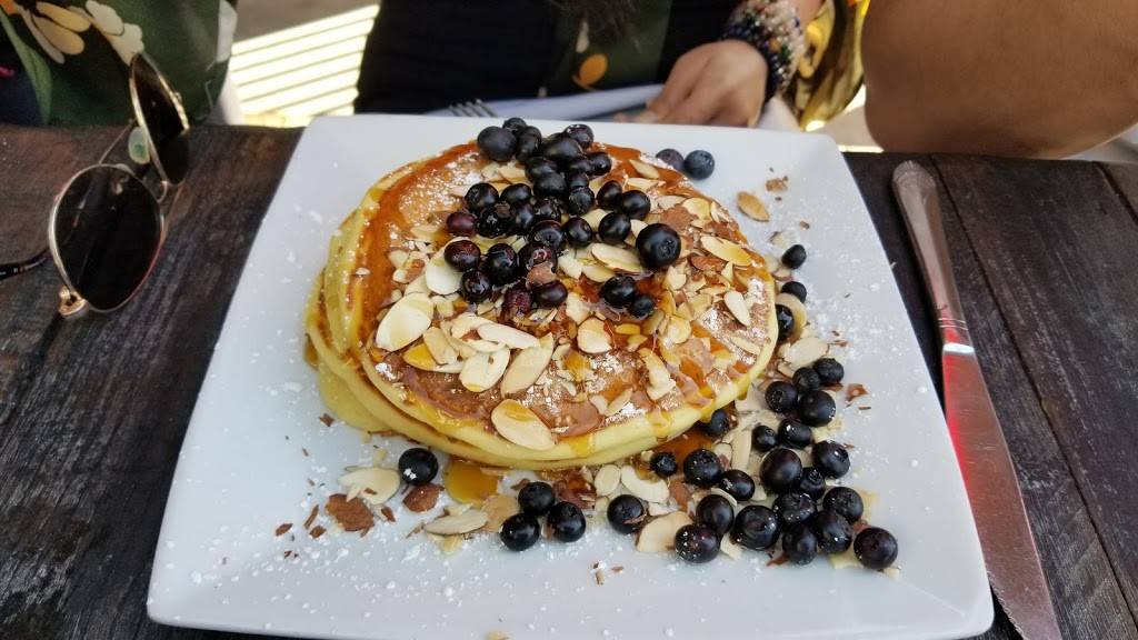 R/10 Social House | restaurant | 179 N Harbor Dr, Redondo Beach, CA 90277, USA | 3107982500 OR +1 310-798-2500