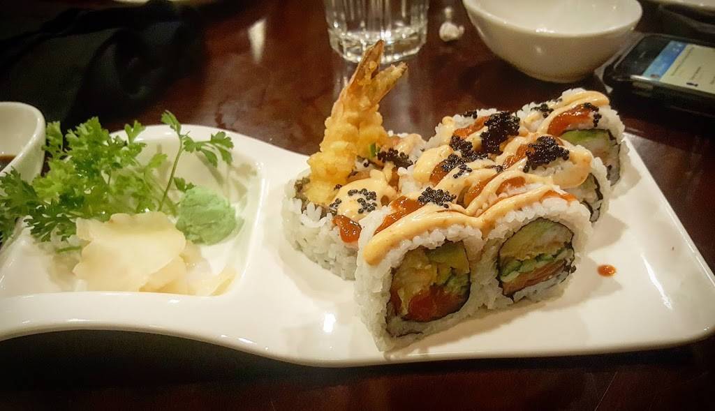 Wild Ginger | restaurant | 639 Romence Rd, Portage, MI 49024, USA | 2694598502 OR +1 269-459-8502