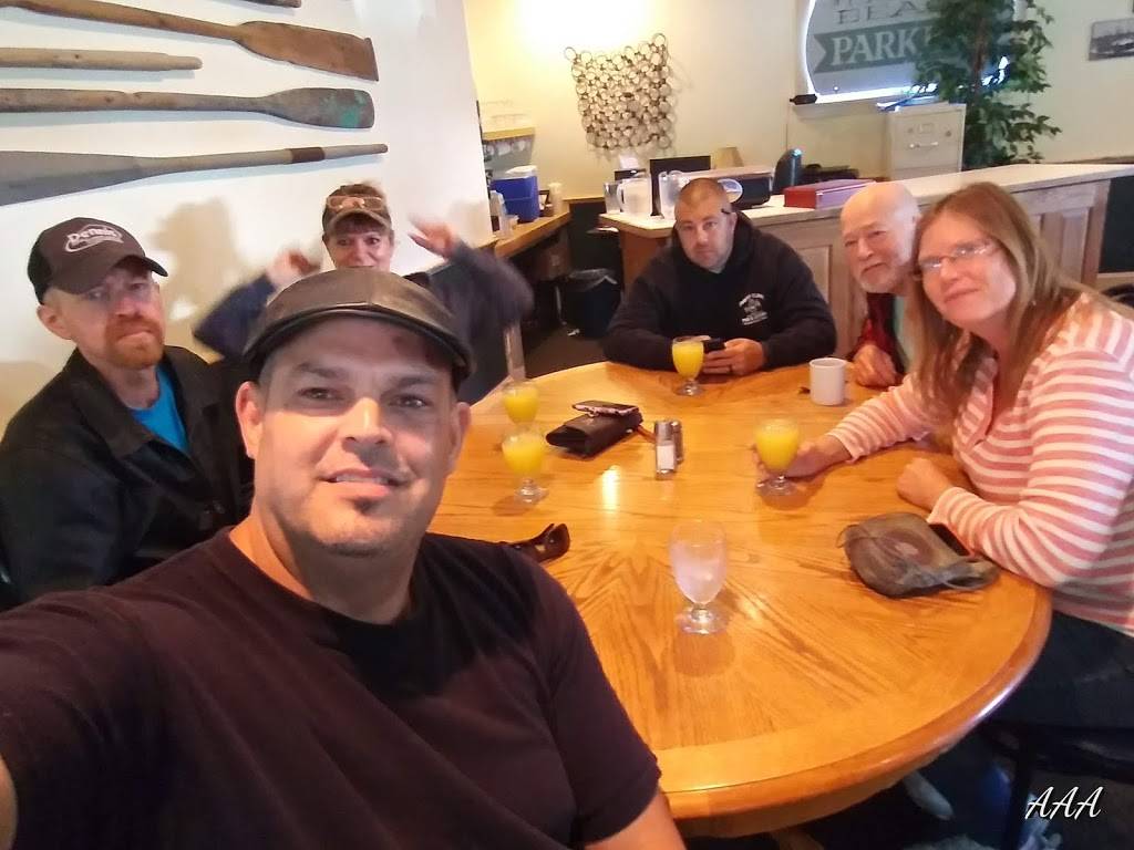 The Black Harpoon | restaurant | 202 Drift Inn Rd, St George, ME 04860, USA | 2073726304 OR +1 207-372-6304