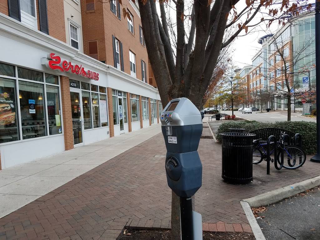 Zeros Subs | meal takeaway | 4310 Monarch Way, Norfolk, VA 23508, USA | 7574892095 OR +1 757-489-2095