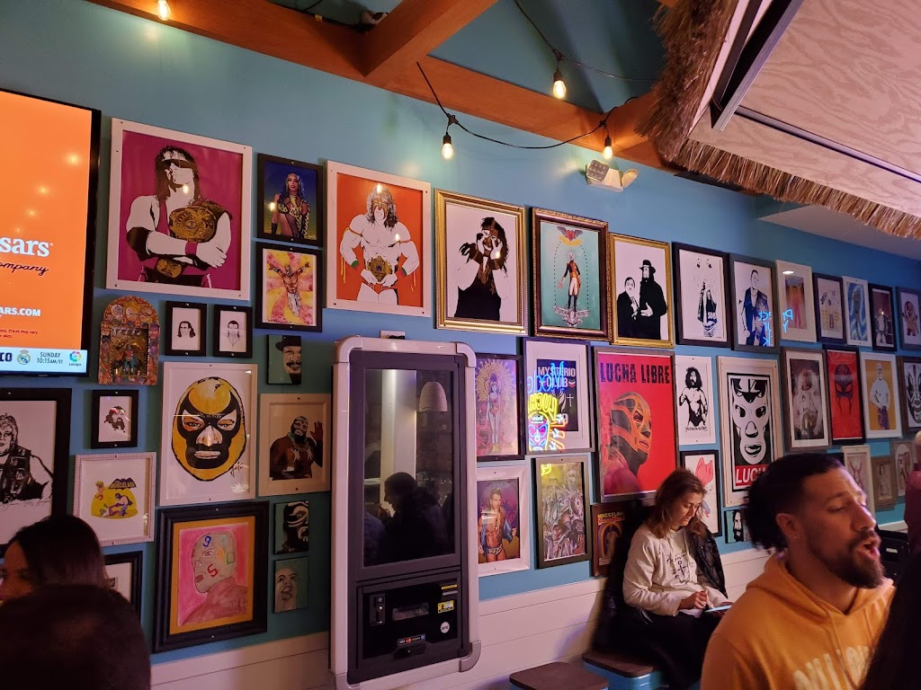 Lucharitos Melville | restaurant | 834B Walt Whitman Rd, Melville, NY 11747, USA | 6314212317 OR +1 631-421-2317