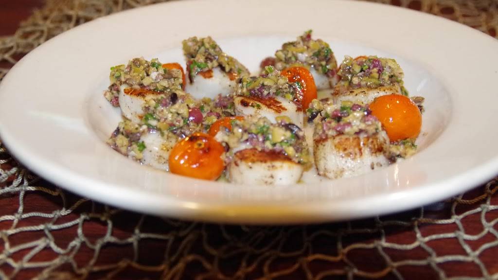 Nautical Inn | restaurant | 234 Kentucky St, Sturgeon Bay, WI 54235, USA | 9208180360 OR +1 920-818-0360