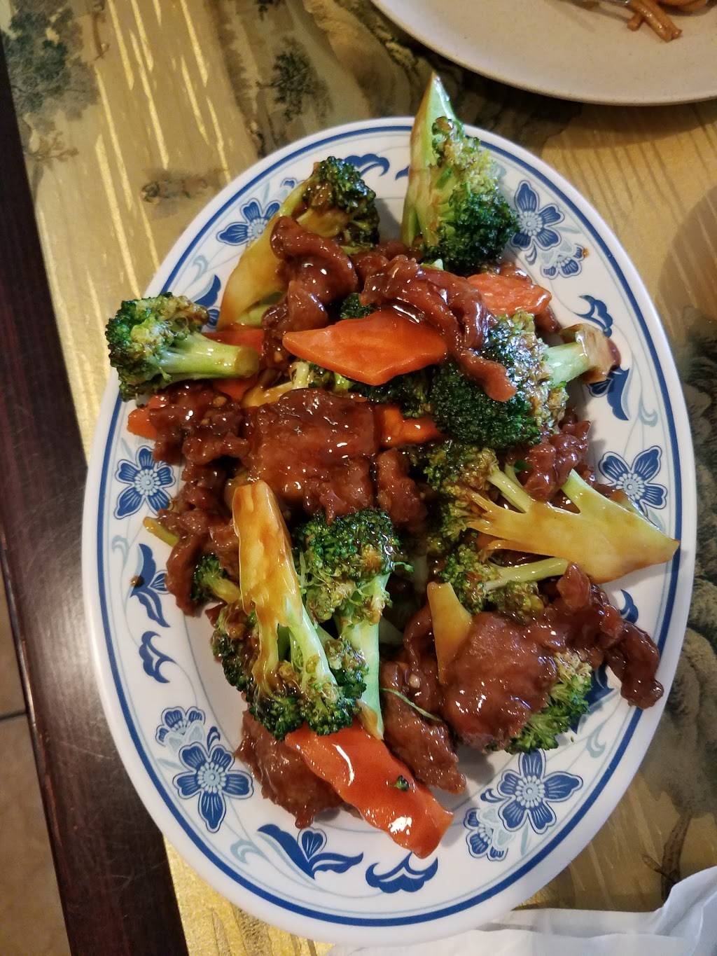 Fatimas Halal Kitchen | restaurant | 25-25 Broadway, Astoria, NY 11106, USA | 7182780080 OR +1 718-278-0080