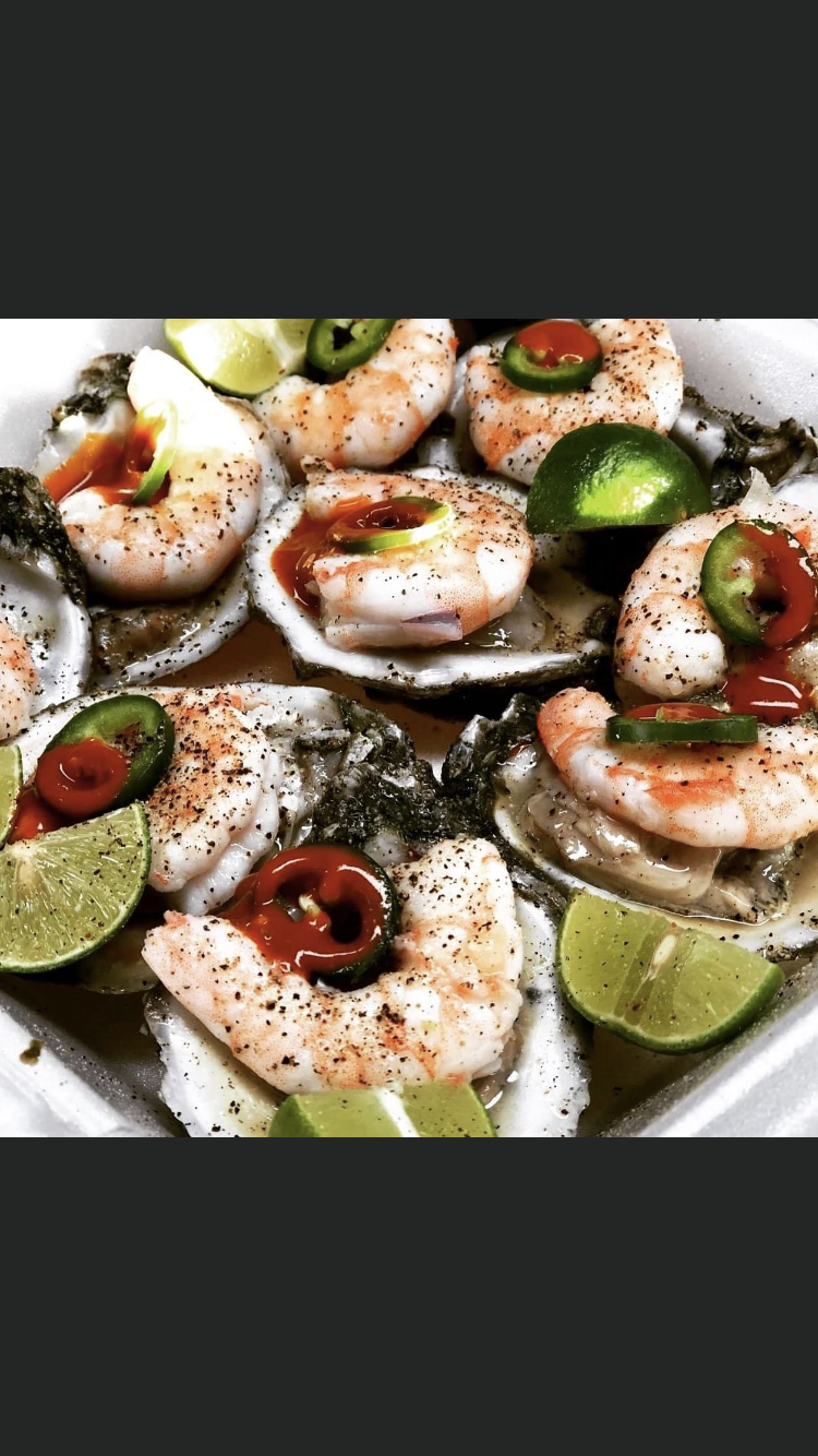 Mariscos el chuyitoo | restaurant | 1345 W Broadway Rd, Mesa, AZ 85202, USA | 4803639802 OR +1 480-363-9802