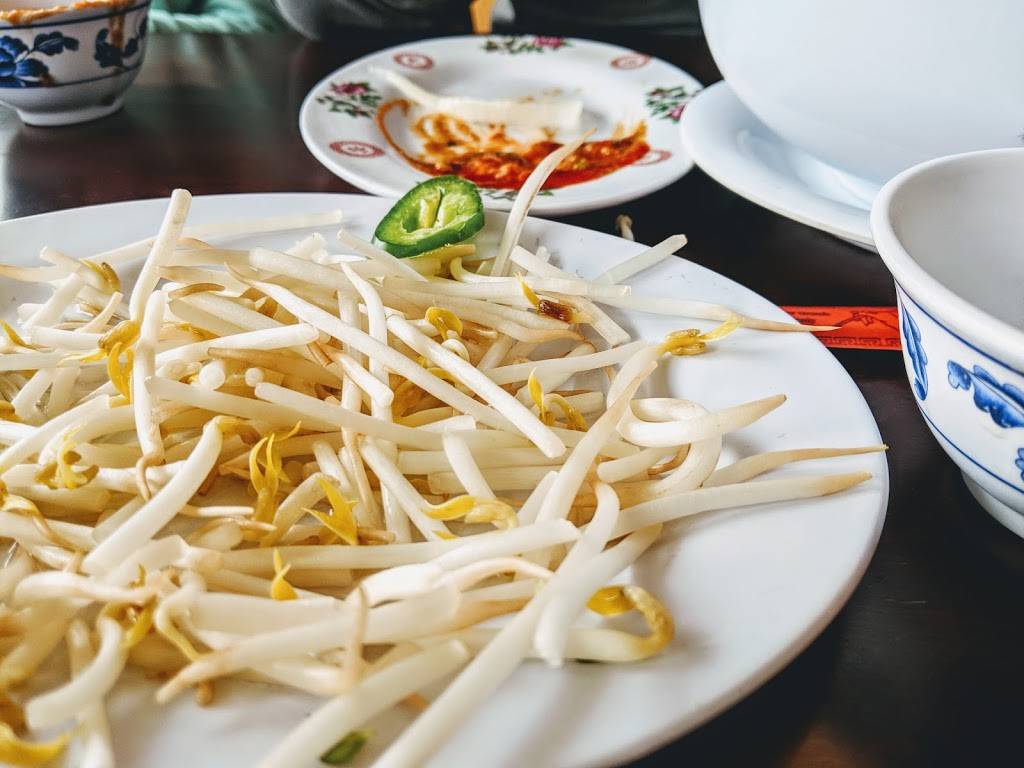 Pho Ha | restaurant | 1971 Bloomingdale Rd, Glendale Heights, IL 60139, USA | 6308944000 OR +1 630-894-4000